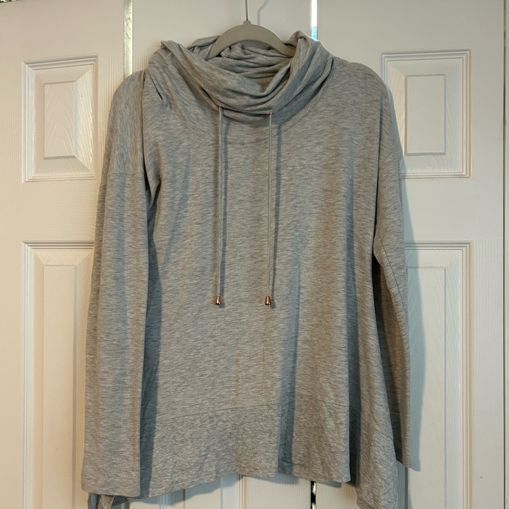 Cupio Light Gray Cowl Neck Sweater